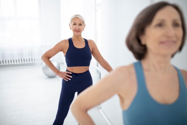 «Στα 47 μου έχασα 9 κιλά χάρη σε ένα πρόγραμμα διάρκειας 3 μηνών» - Από την αύξηση βάρους στην εμμηνόπαυση σε ένα νέο τρόπο ζωής