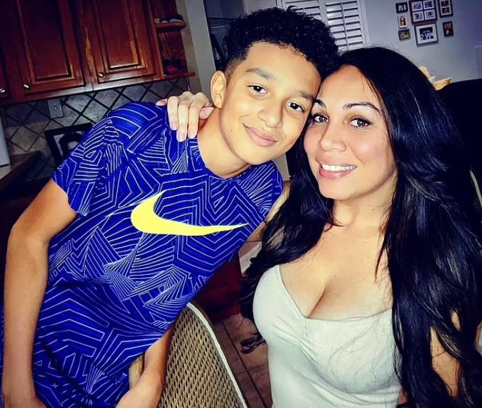 ΗΠΑ: Μητέρα κατηγορεί πρόγραμμα τεχνητής νοημοσύνης για την αυτοκτονία του 14χρονου γιου της