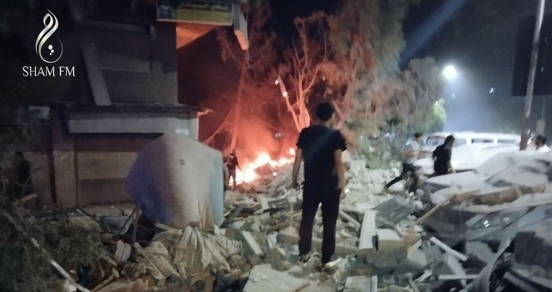 Συρία: Ισραηλινό πλήγμα σε πολυκατοικία στη Δαμασκό – Αναφορές για νεκρούς – ΒΙΝΤΕΟ