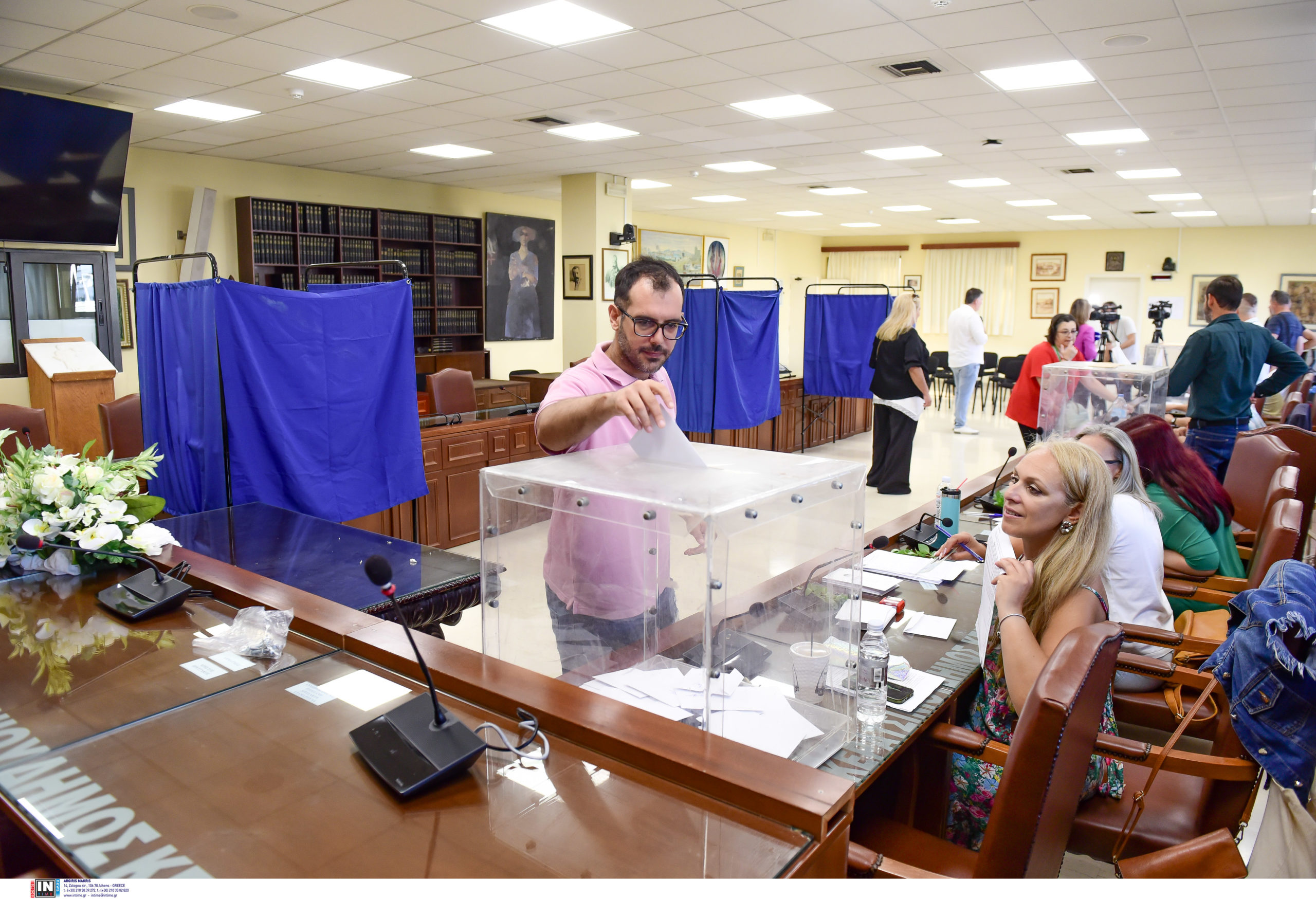 Εκλογές ΠΑΣΟΚ: Τα αποτελέσματα στο 99,89% της ενσωμάτωσης