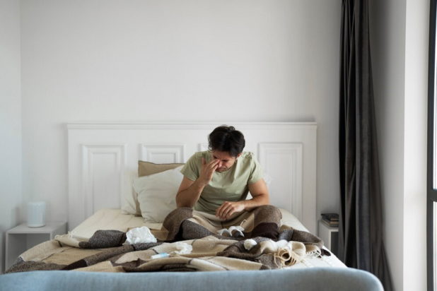 Πώς να αποτρέψετε την «καταστροφική» μούχλα στην κρεβατοκάμαρά σας διατηρώντας τη σωστή θερμοκρασία