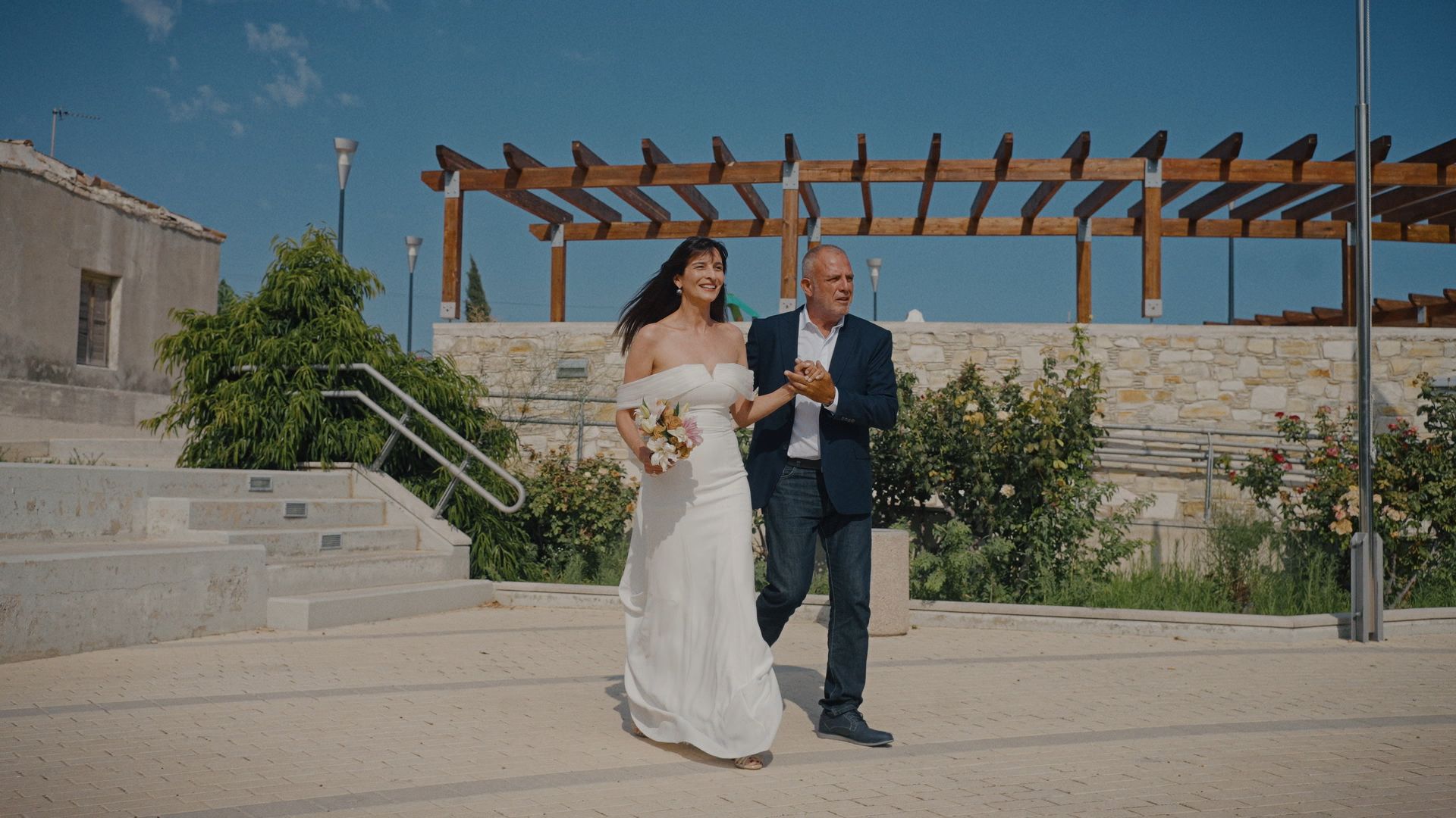 Η Γη της Ελιάς: Ο Στάθης και η Ιουλία παντρεύονται- Τι θα δούμε στα επόμενα επεισόδια