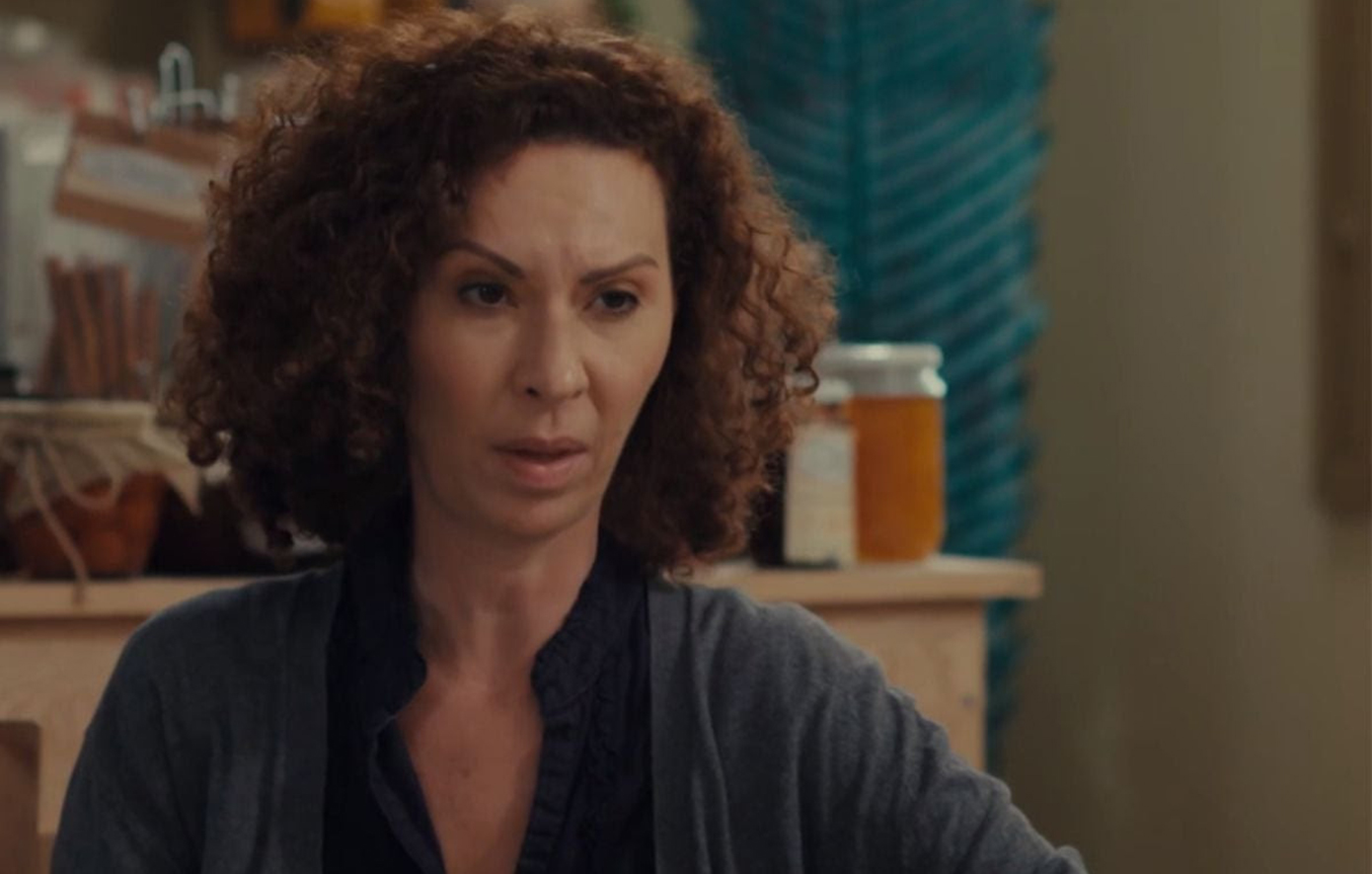 Η Γη της Ελιάς: Η Αρετή μαλώνει άσχημα με την Κούλα – Απόψε στις 21:40