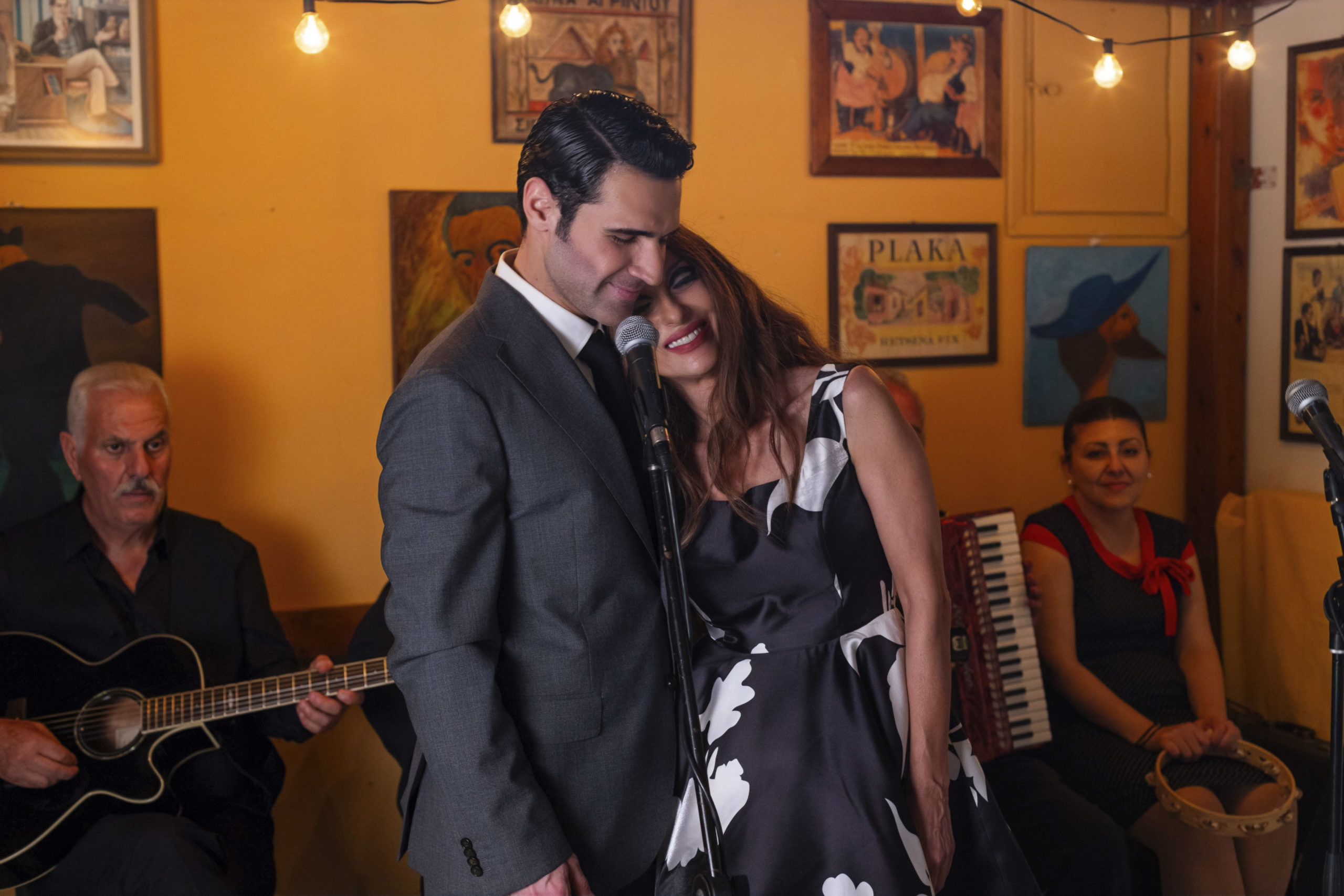 O Πέτρος Ιακωβίδης στην «Κατάρα της Τζέλας Δελαφράγκα» – Δείτε βίντεο