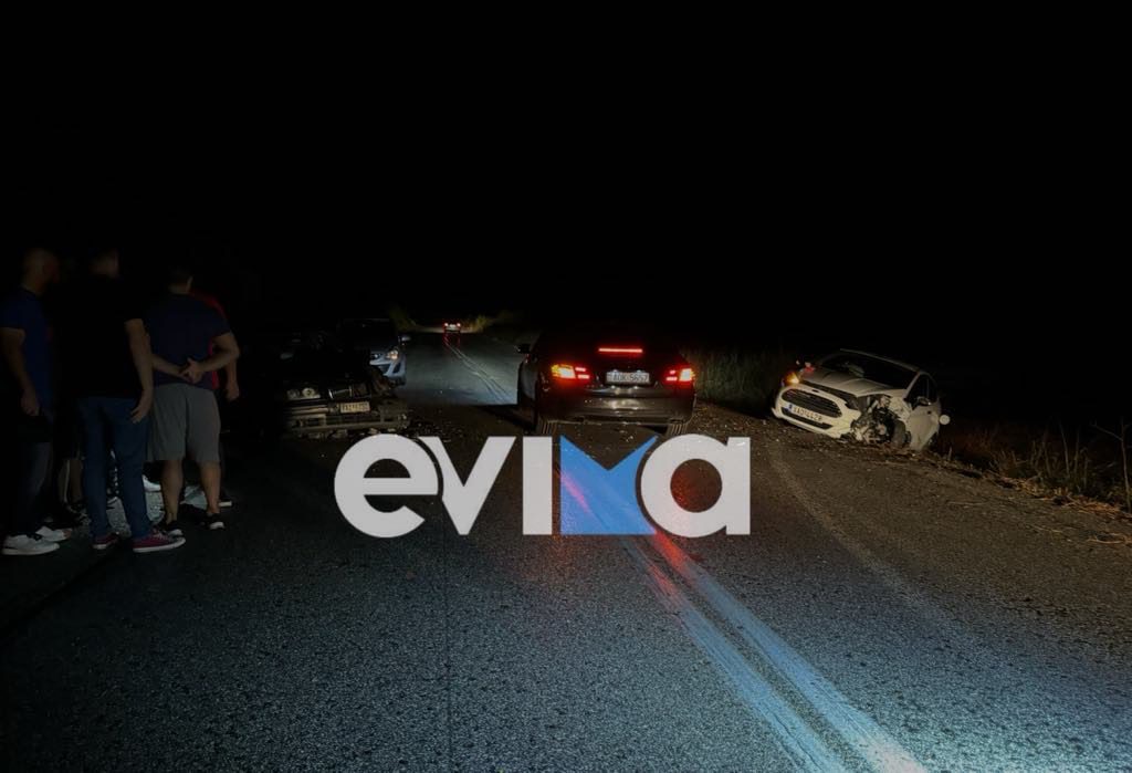 Εύβοια: Τροχαίο με σφοδρή σύγκρουση δύο ΙΧ  και δύο τραυματίες – ΦΩΤΟ