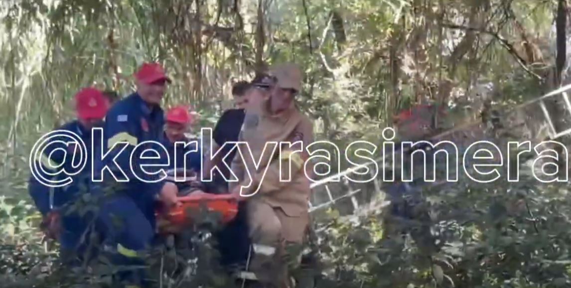 Κέρκυρα: Σώα ανασύρθηκε τουρίστρια που έπεσε σε πηγάδι – Ενημέρωσε τις αρχές μέσω του 112