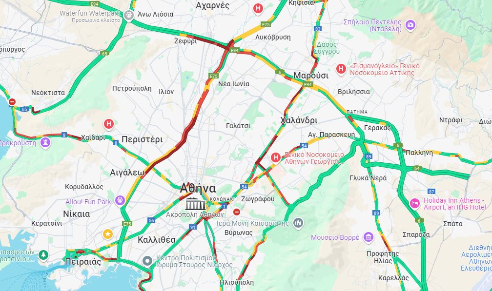 LIVE η κίνηση: Στο «κόκκινο» η Λεωφόρος Ποσειδώνος λόγω τροχαίου – Καθυστερήσεις άνω των 30 λεπτών στην Αττική Οδό