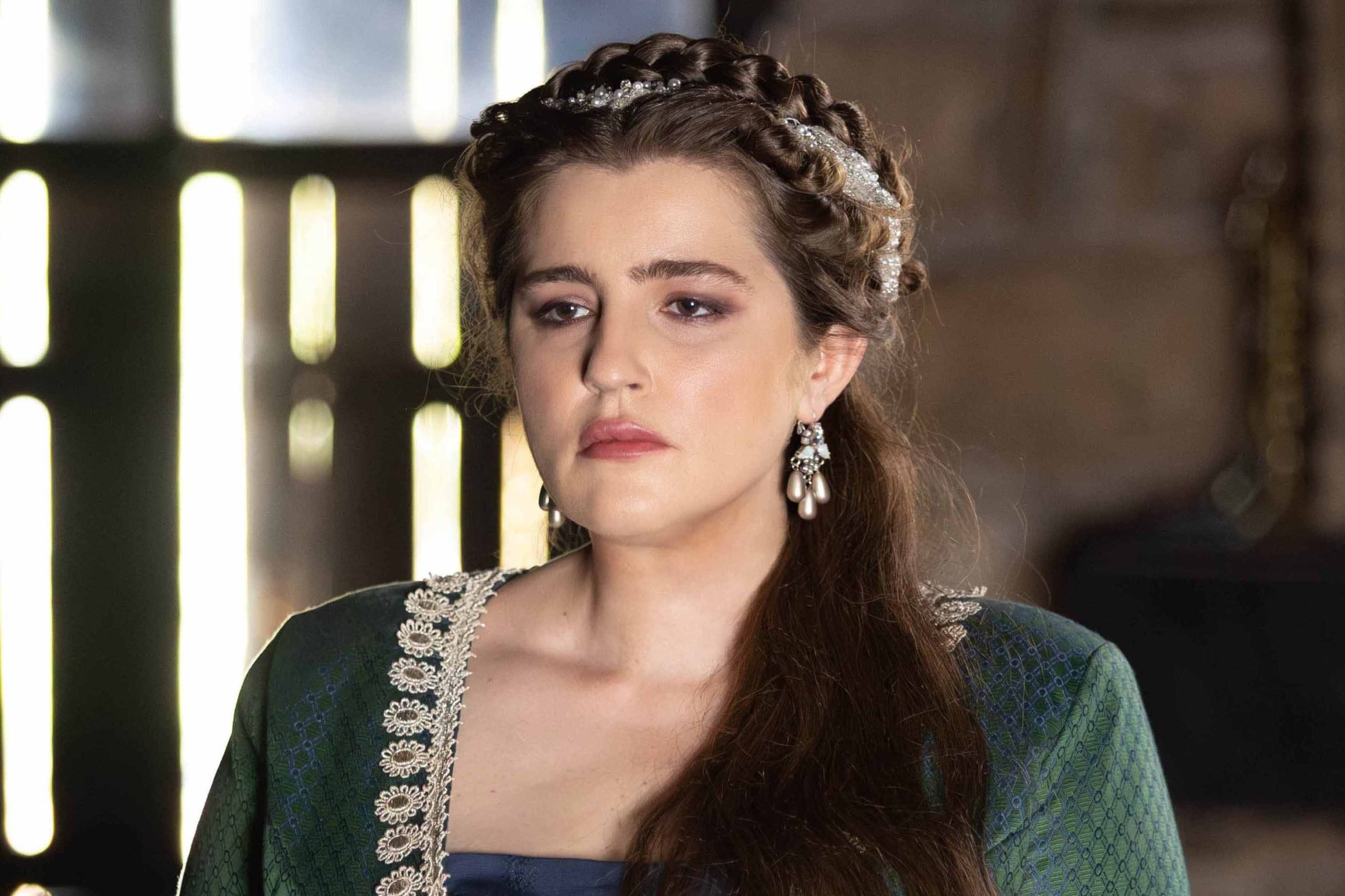 «Η Μάγισσα – Φλεγόμενη Καρδιά»: Η συγκλονιστική εξομολόγηση της Πανδώρας στη Ρενάτα  για το παρελθόν της με τον Σίλβιο