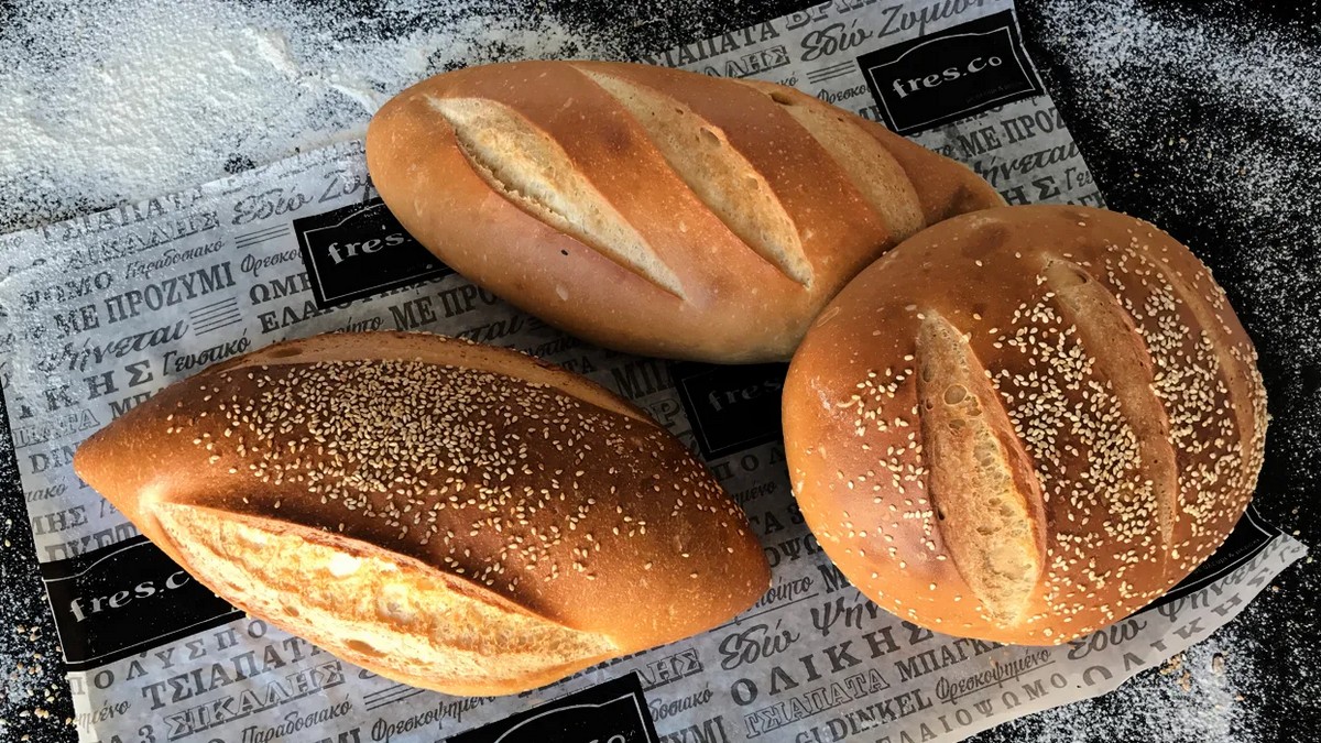 Ψωμί: Πόσο ανατιμήθηκε την τελευταία τετραετία και πόσο περιορίστηκε η κατανάλωσή του