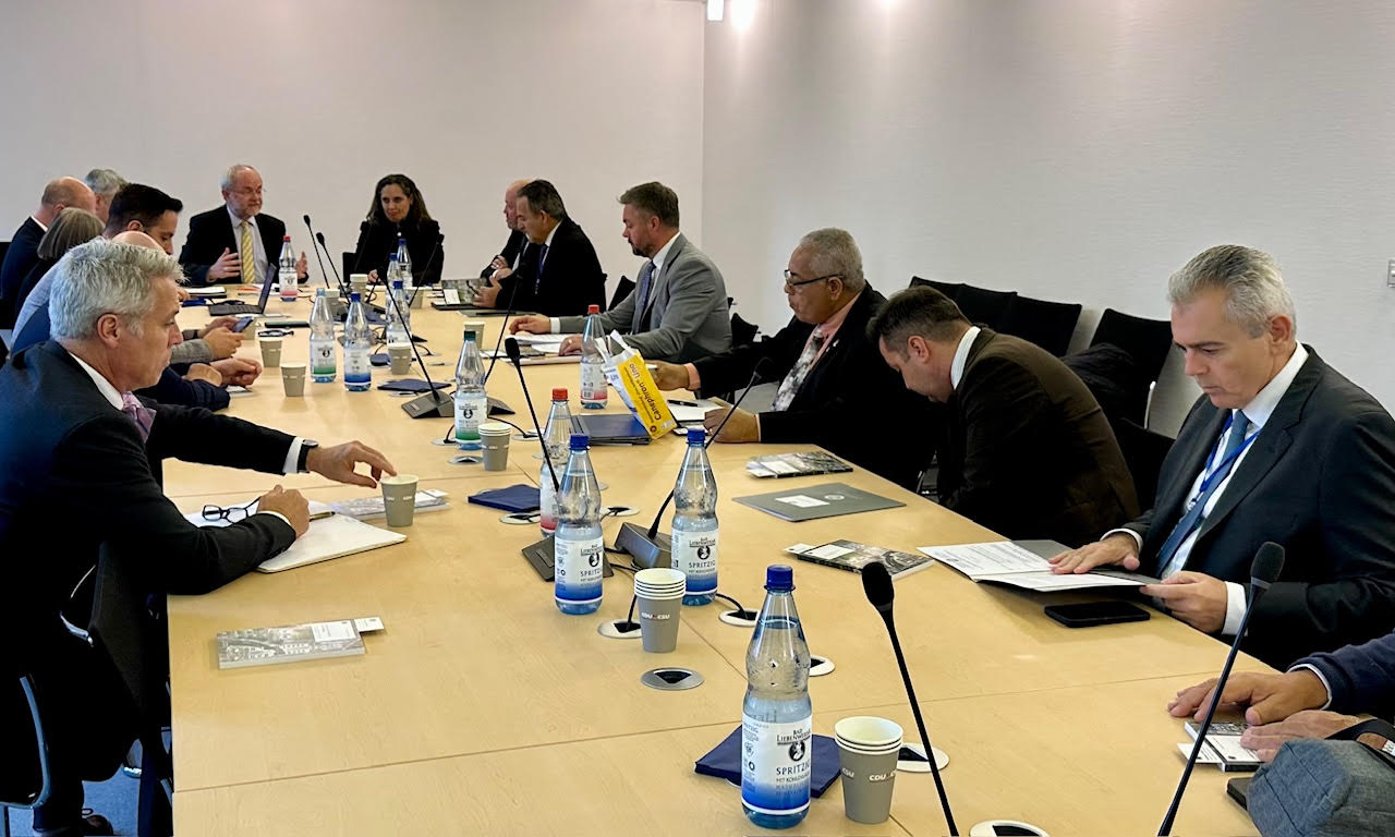 Χαρακόπουλος στη Διεθνή Διάσκεψη του Βερολίνου: Η τεχνητή νοημοσύνη πρέπει να παραμείνει υπηρέτης του ανθρώπου