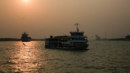 Μιανμάρ πλοίο