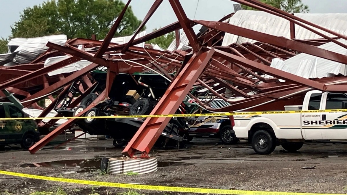 ΗΠΑ: Στο έλεος του τυφώνα Milton η Φλόριντα – Αναφορές για πολλούς νεκρούς στην κομητεία Σεντ Λούσι – Δείτε live την πορεία του – BINTEO