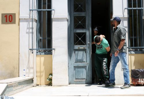 Πάτρα: Το «πλούσιο» ποινικό παρελθόν του 50χρονου που είχε πυροβολήσει τον Πάνο Καλλίτση – Είχε καταδικαστεί σε φυλάκιση 41 ετών