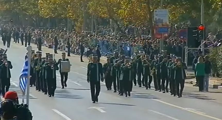 ΑΠΕΥΘΕΙΑΣ – Η στρατιωτική παρέλαση για την 28η Οκτωβρίου στην Θεσσαλονίκη