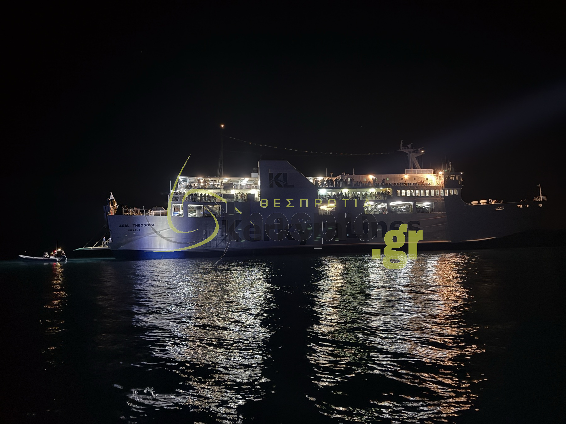 Ηγουμενίτσα: Σε εξέλιξη η επιχείρηση αποκόλλησης του πλοίου με 550 επιβάτες που προσάραξε