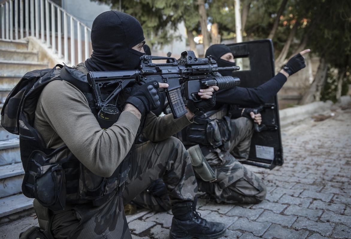 Τουρκία: Μεγάλη επιχείρηση εξάρθρωσης του PKK σε 31 περιοχές – Συνελήφθησαν 176 ύποπτοι