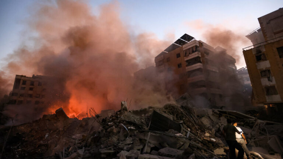 Λίβανος: Το Ισραήλ άρχισε να σφυροκοπά και πάλι προάστια της Βηρυτού