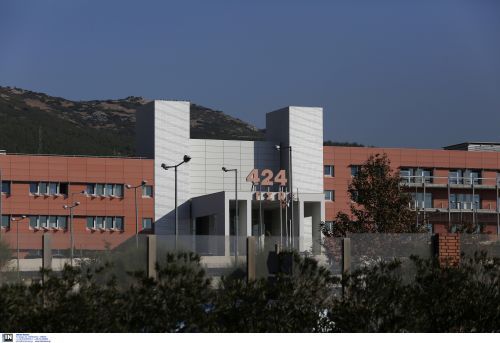 Θεσσαλονίκη: «Μου τηλεφώνησαν για προγραμματισμό επέμβασης που… έκανα πριν ένα χρόνο» λέει ο συνταγματάρχης που έμαθε 8 μήνες μετά ότι πάσχει από καρκίνο 