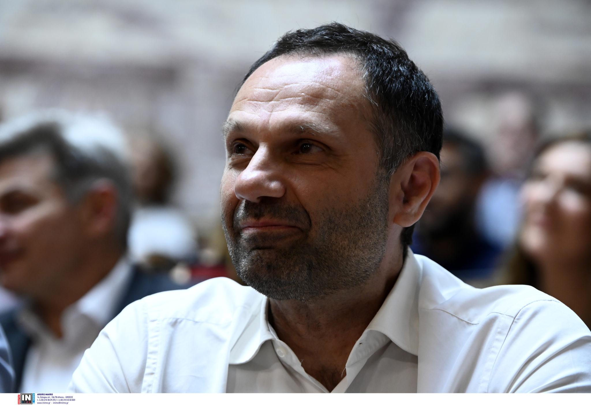 Καπνισάκης