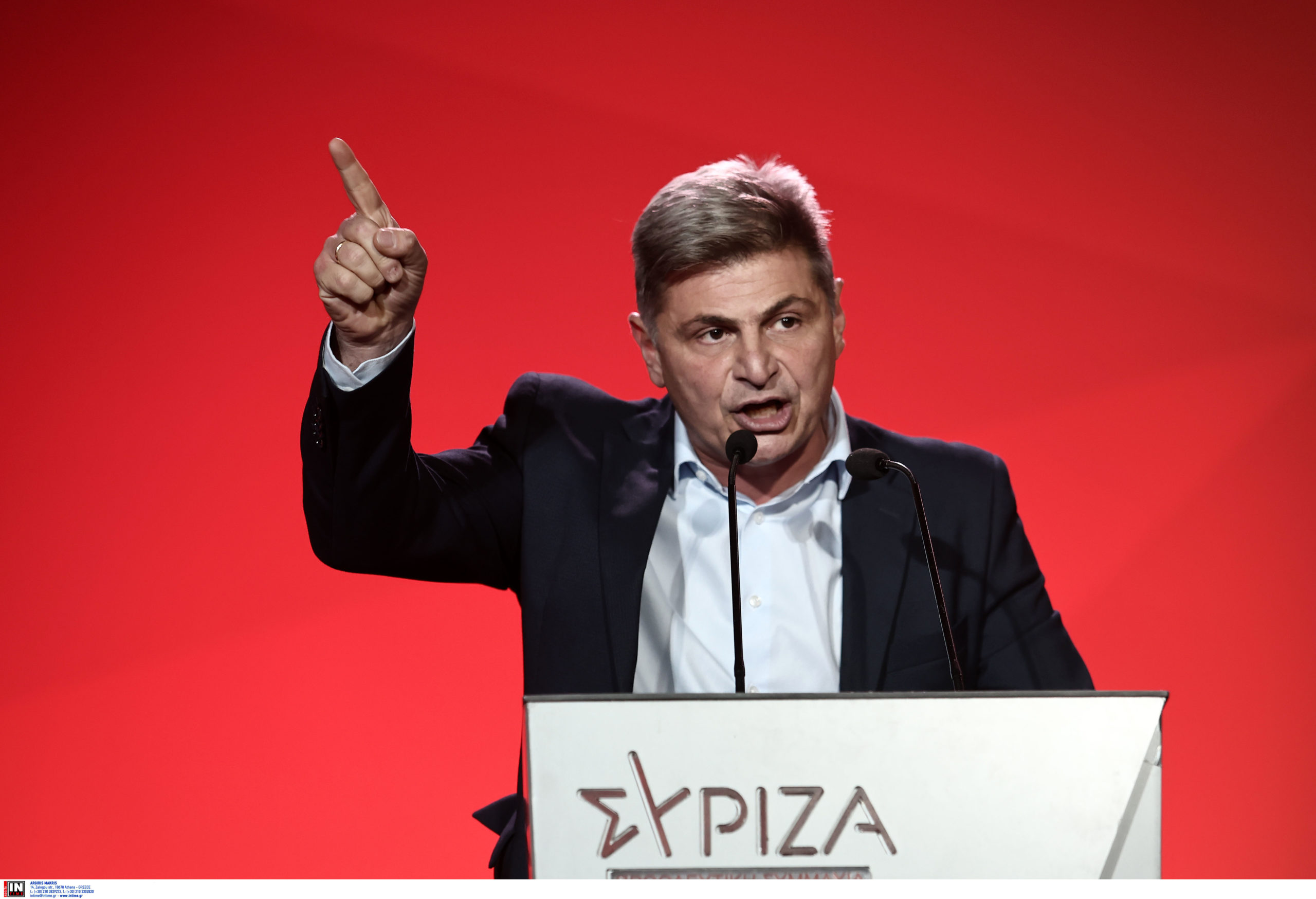 Νικόλας Φαραντούρης