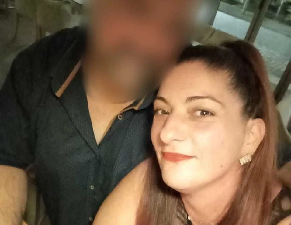 Αγρίνιο: Οι 7 μαρτυρικοί μήνες της Δώρας – Οι απειλές και τα 5 βίαια περιστατικά σε βάρος της 43χρονης πριν από τη γυναικοκτονία