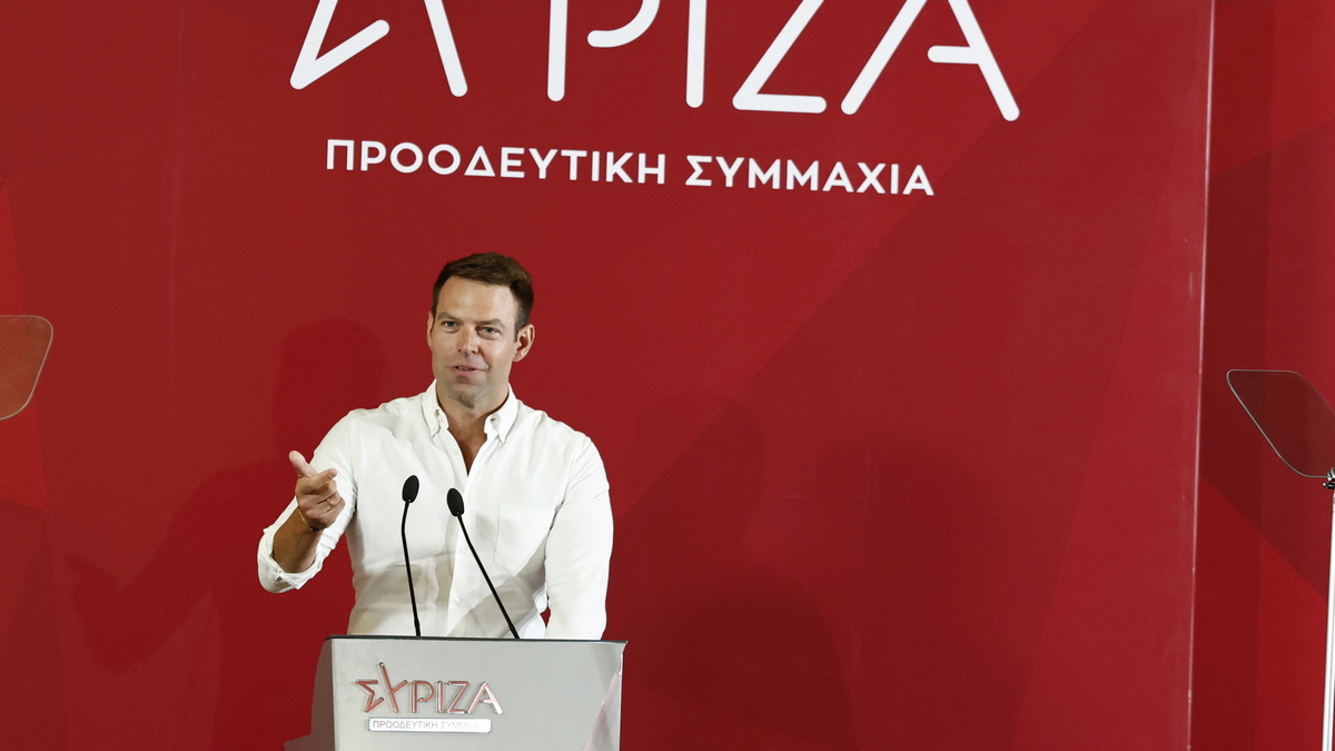 Στέφανος Κασσελάκης: Nα είστε όλες και όλοι οι νόμιμα εκλεγμένοι σύνεδροι στον χώρο του συνεδρίου