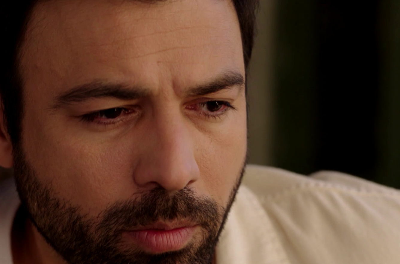 Famagusta: Ο Παύλος ζητά από την Ιφιγένεια να τον βοηθήσει να βάλει τέλος στο μαρτύριό του