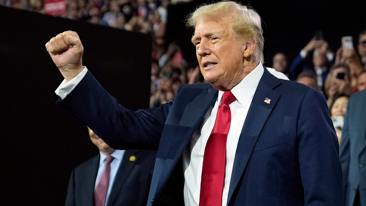 ΗΠΑ: Ο Ντόναλντ Τραμπ διαμηνύει πως αν εκλεγεί, θα επιβάλει δασμούς σε Μεξικό και Κίνα για να «σταματήσει» τη φαιντανύλη