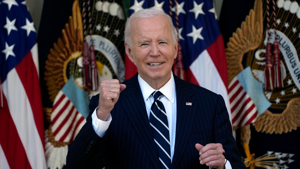 Τζο Μπάιντεν: Οι ΗΠΑ βρίσκονται στο πλευρό της Ουκρανίας στη μάχη της για την ελευθερία