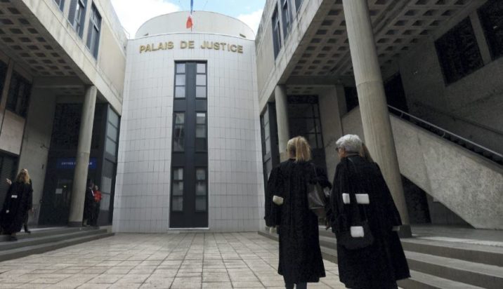 ΔΙΚΑΣΤΗΡΙΟ