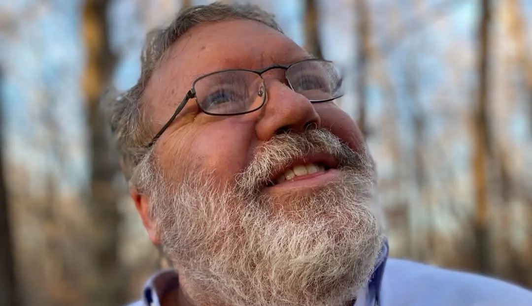 Βρέθηκε νεκρός στο γραφείο του ο ιδρυτής του HowStuffWorks – Ο μυστηριώδης θάνατος και το τελευταίο email του