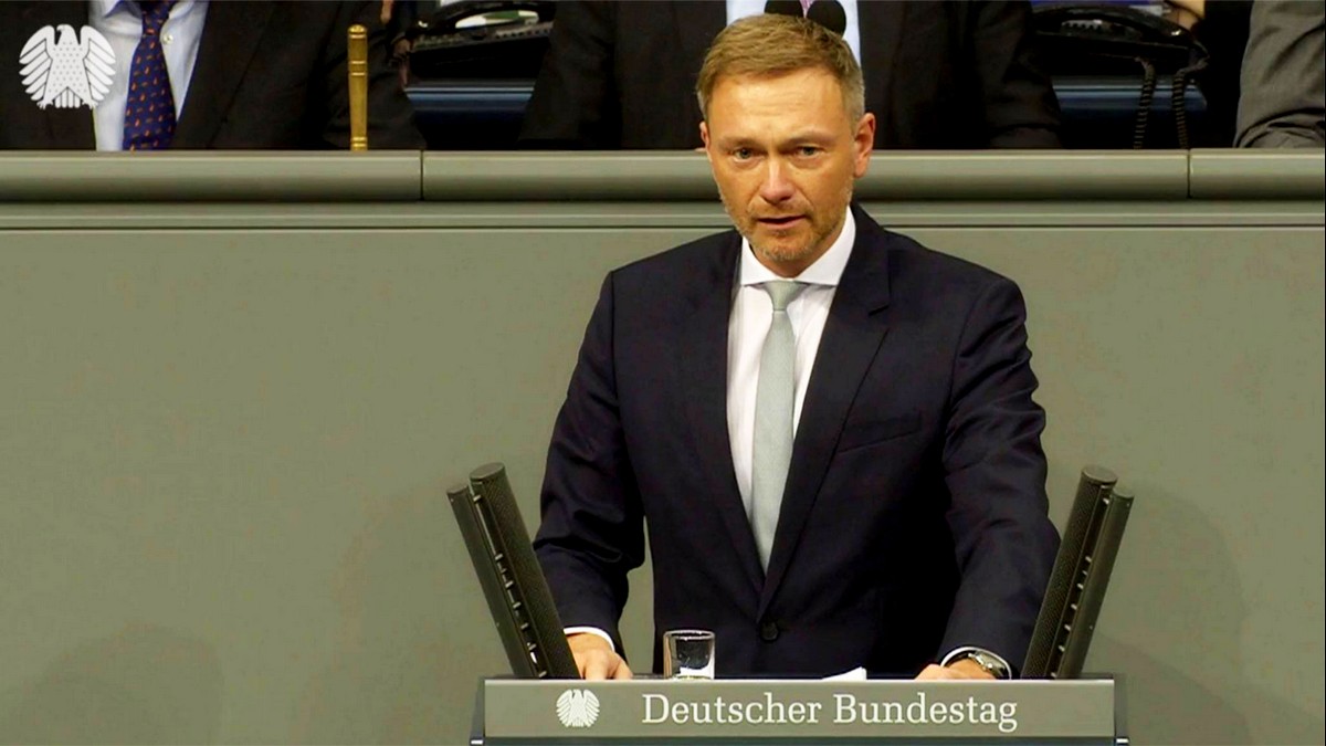 Γερμανία: Ο Κρίστιαν Λίντνερ κατηγορεί τον Όλαφ Σολτς για εσκεμμένη διάλυση του κυβερνητικού συνασπισμού – «Αρνήθηκα την άρση του φρένου χρέους»