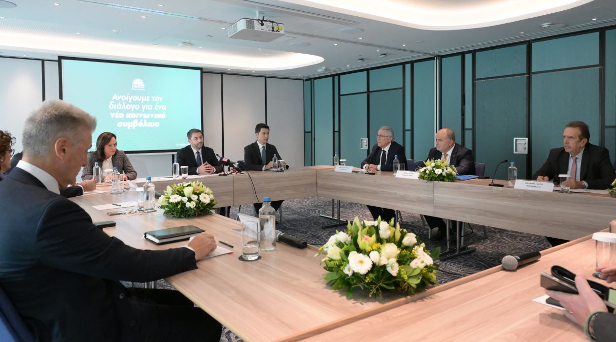 Ανδρουλάκης- κοινωνικοί εταίροι