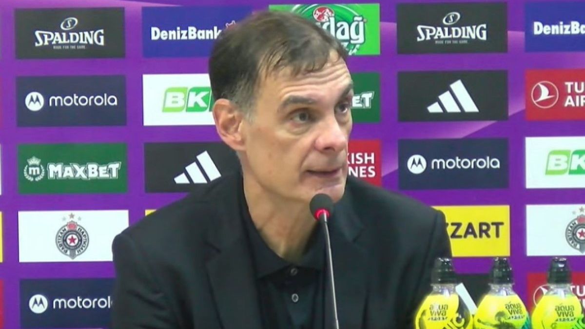 Γιώργος Μπαρτζώκας: Ο Ταϊρίκ Τζόουνς επιτέθηκε στον Έλληνα κόουτς κι ένας οπαδός της Παρτιζάν τον έσπρωξε – Η καταγγελία της ΚΑΕ Ολυμπιακός