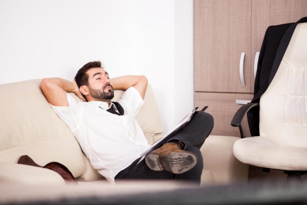 Ύπνος: Οι άνθρωποι που έχουν την ικανότητα να κοιμούνται οπουδήποτε έχουν συνήθως αυτά τα 7 χαρακτηριστικά, σύμφωνα με την ψυχολογία