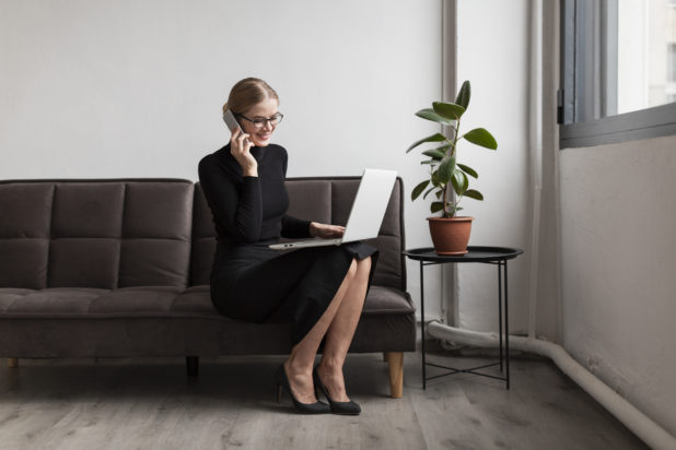 Οι 5 ασυνήθιστοι κανόνες που βοήθησαν μια γυναίκα να χάσει 32 κιλά - «Ποτέ δεν σταμάτησα να απολαμβάνω τα αγαπημένα μου φαγητά»