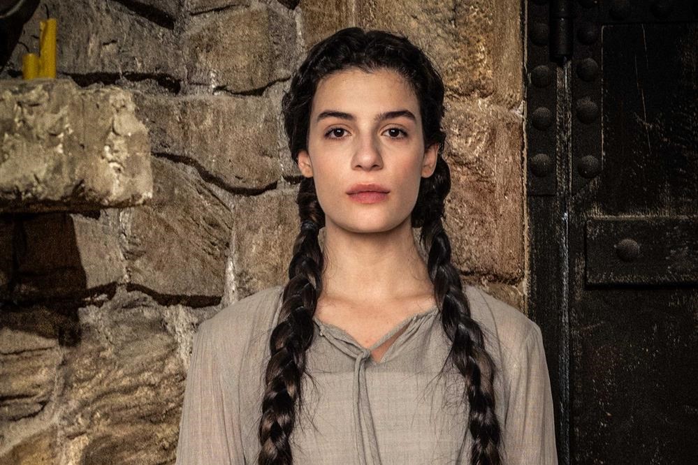 Δανάη Τάγαρη στο enikos.gr: «Ακόμη και ο πιο επιτυχημένος ηθοποιός, δεν ξέρει αν τον άλλο μήνα θα έχει δουλειά»