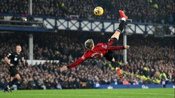 FIFA: Φαβορί ο Γκαρνάτσο για το γκολ της χρονιάς