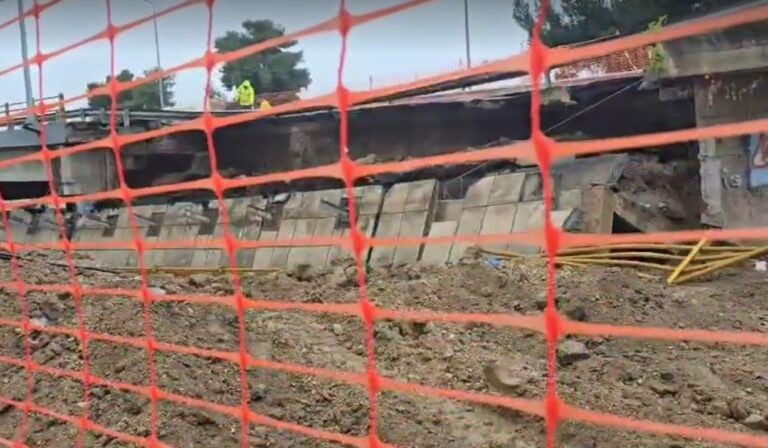 Θεσσαλονίκη: Κατέρρευσε η γέφυρα του Δενδροποτάμου