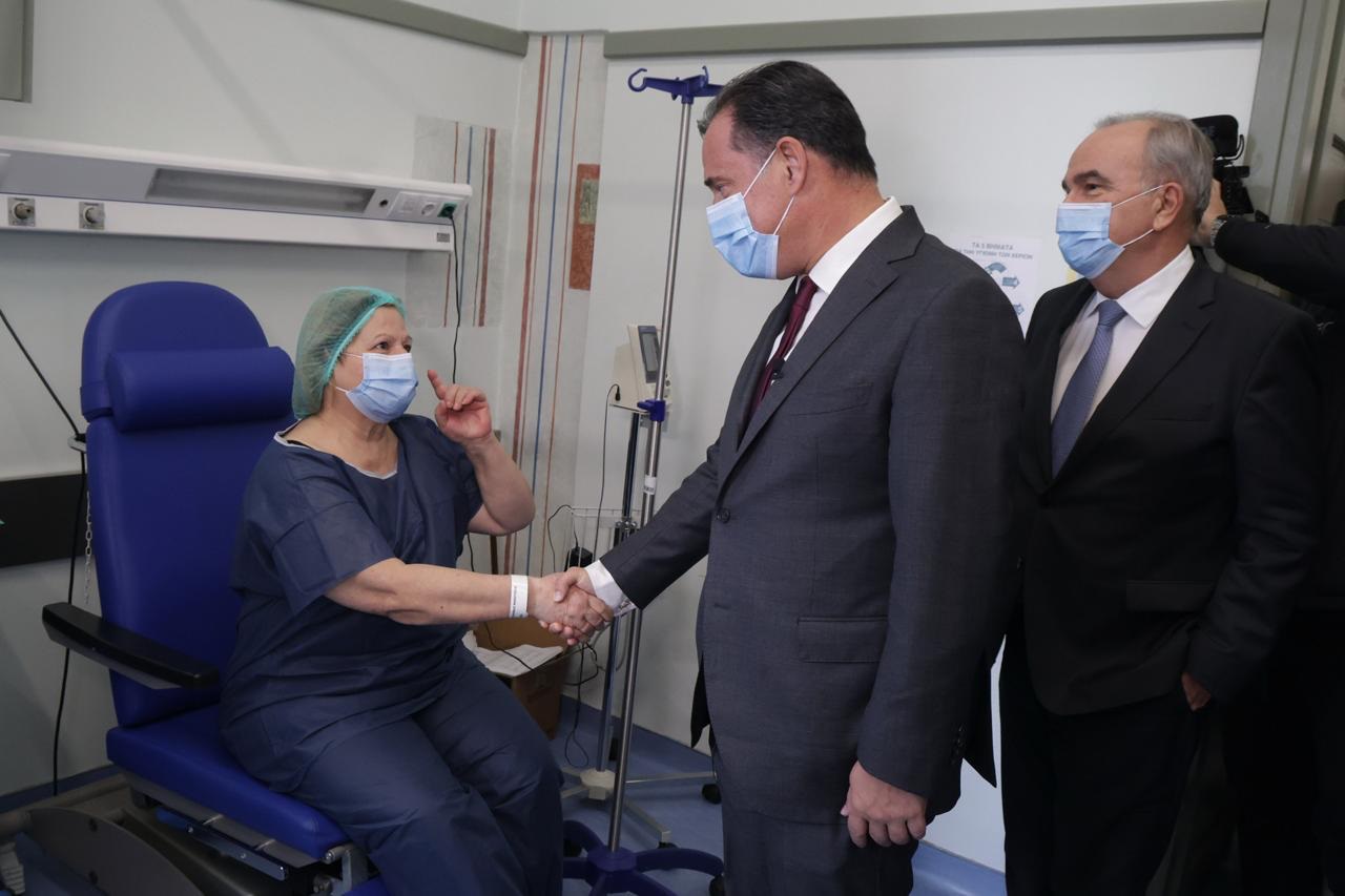 Άδωνις Γεωργιάδης: Επίσκεψη στο Οφθαλμιατρείο Αθηνών