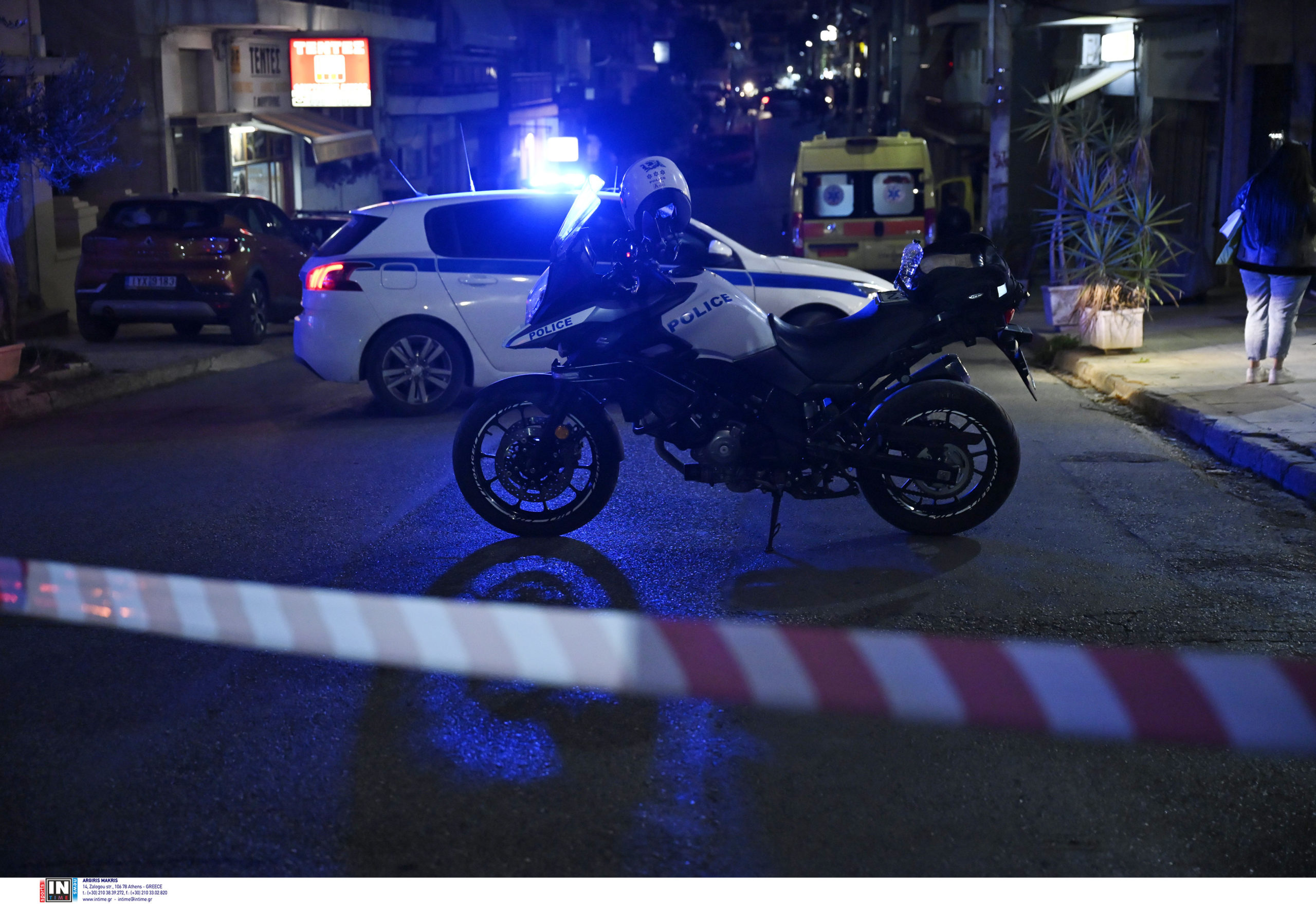 Ηλιούπολη: Άφαντος ο δράστης που ταμπουρώθηκε στο σπίτι του έπειτα από επεισόδιο ενδοοικογενειακής βίας –  Δύο καραμπίνες δηλωμένες στο όνομά του