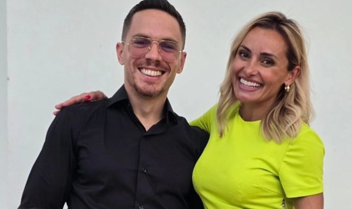 Βασιλική Μιλλούση - Λευτέρης Πετρούνιας