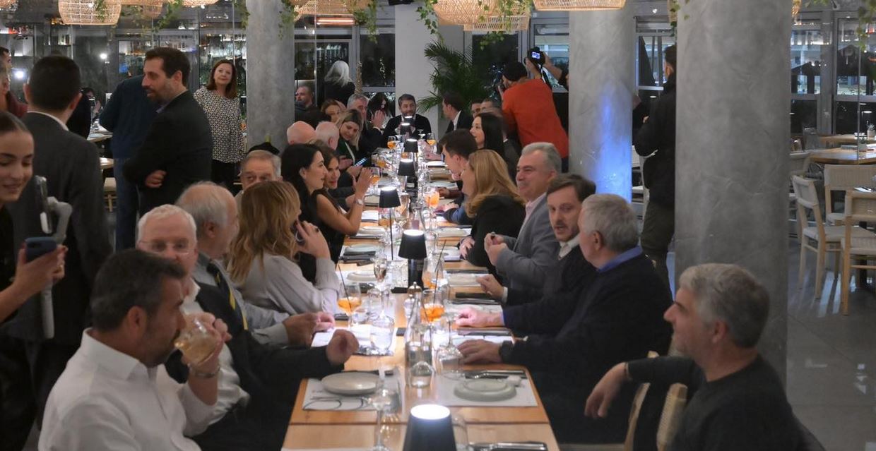 Δείπνο των βουλευτών του ΠΑΣΟΚ στου Γουδή