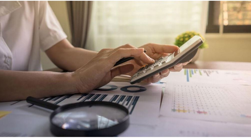 Πόθεν Έσχες: Υποβολή δηλώσεων με βαριά πρόστιμα για τους «ξεχασιάρηδες» – Πότε προβλέπεται ποινή φυλάκισης και δήμευση περιουσίας