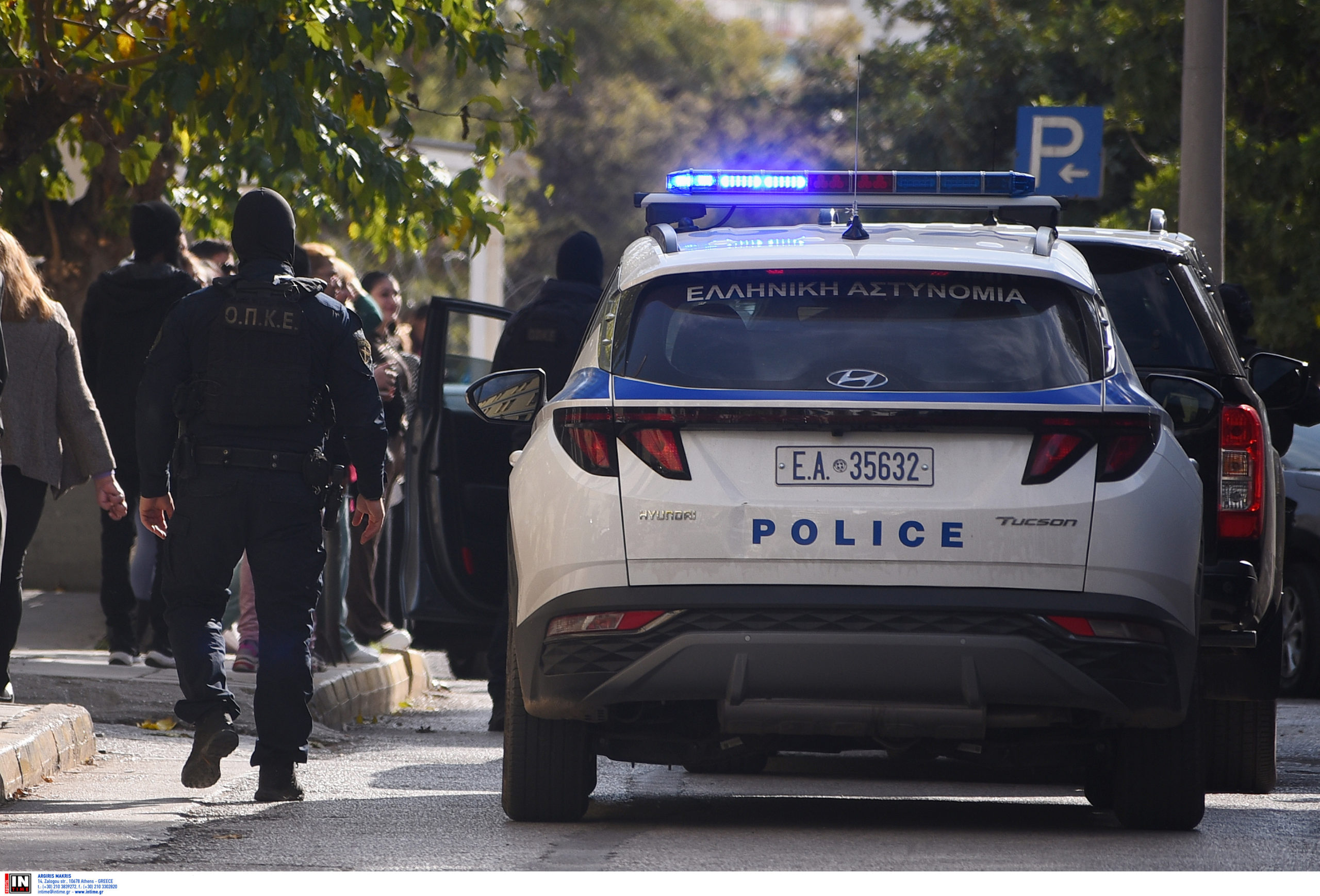 Αμπελόκηποι: Ένταση στην Ευελπίδων μετά την απόφαση προφυλάκισης του Νίκου Ρωμανού