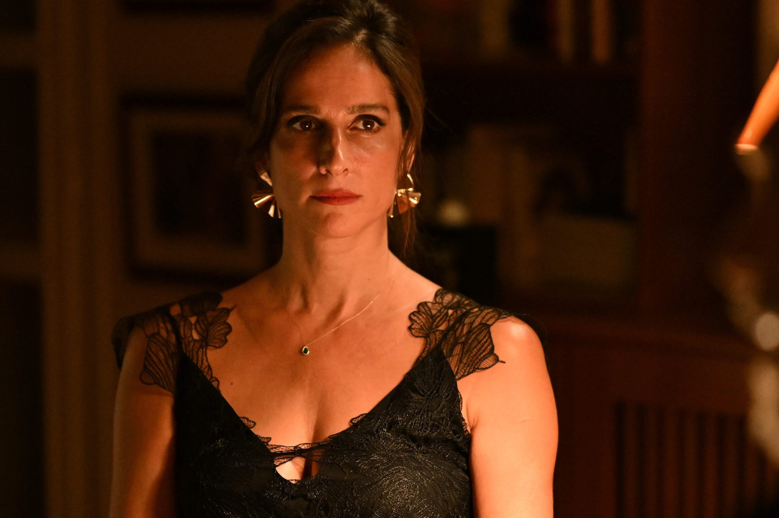 Ο Τιμωρός: Ο Μάρκος παρασύρει την Έλλη στο σπίτι του πατέρα του