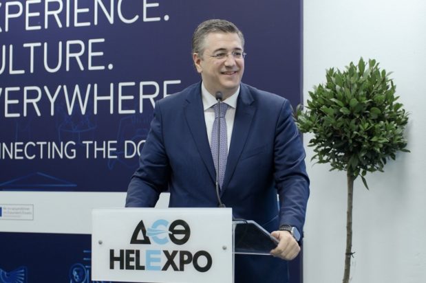 Απόστολος Τζιτζικώστας