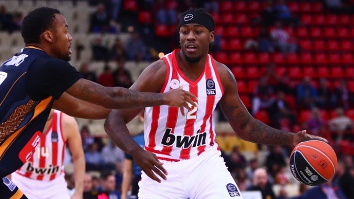 GBL: «Ζέσταμα» ενόψει διαβολοβδομάδας οι «αιώνιοι» – 100-66 τον Προμηθέα ο Ολυμπιακός, 104-68 το Περιστέρι ο ΠΑΟ