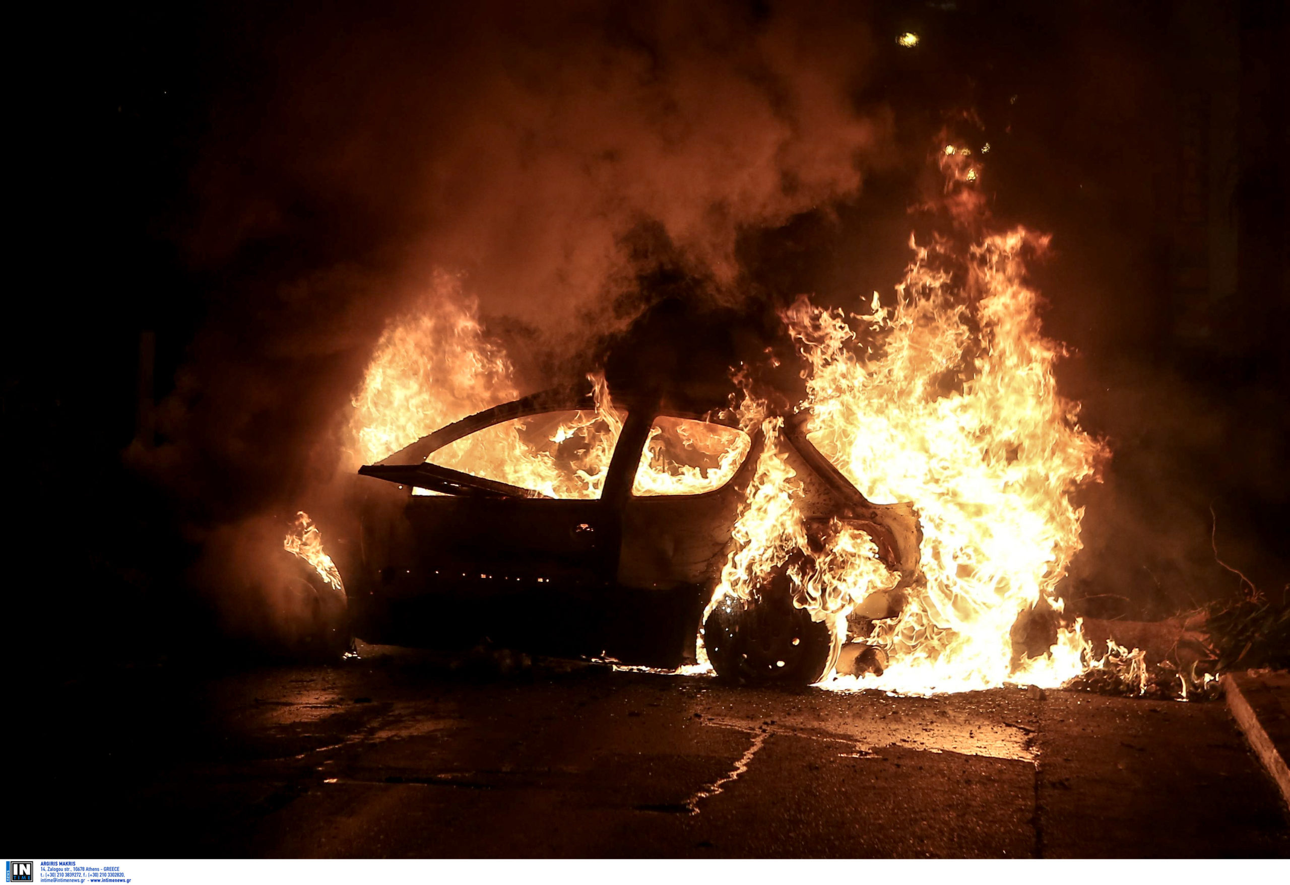 φωτιά αυτοκίνητο