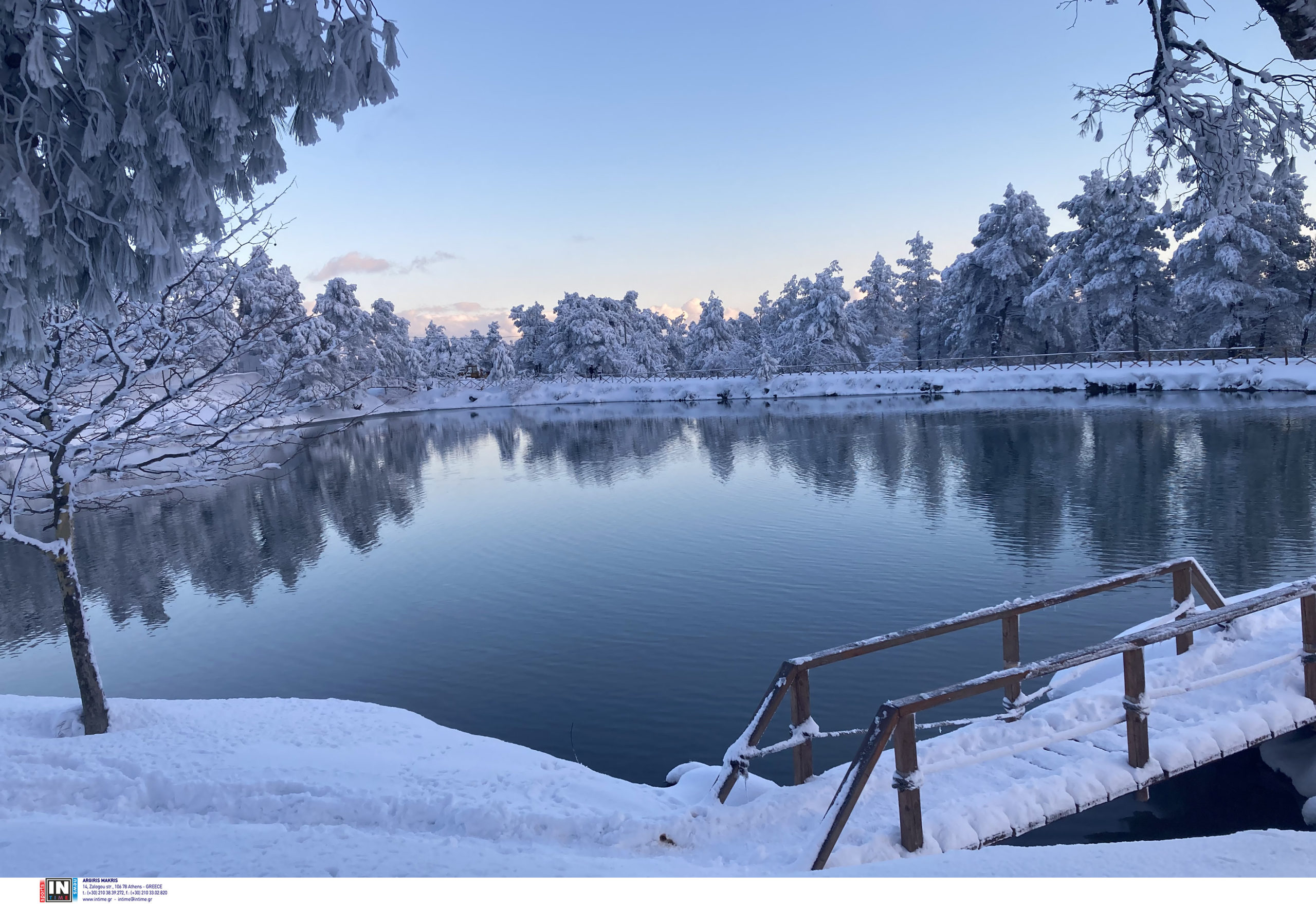 Κακοκαιρία: Το χιονισμένο τοπίο στην Ιπποκράτειο Πολιτεία – Βίντεο